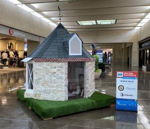 This is an image of the Dallas CASA 2023 Parade of Playhouse