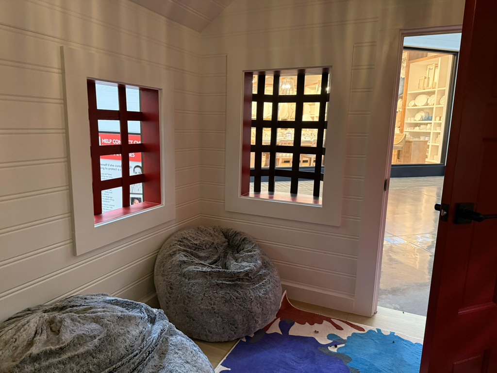 This is an image of the Dillbeck's Art Studio playhouse