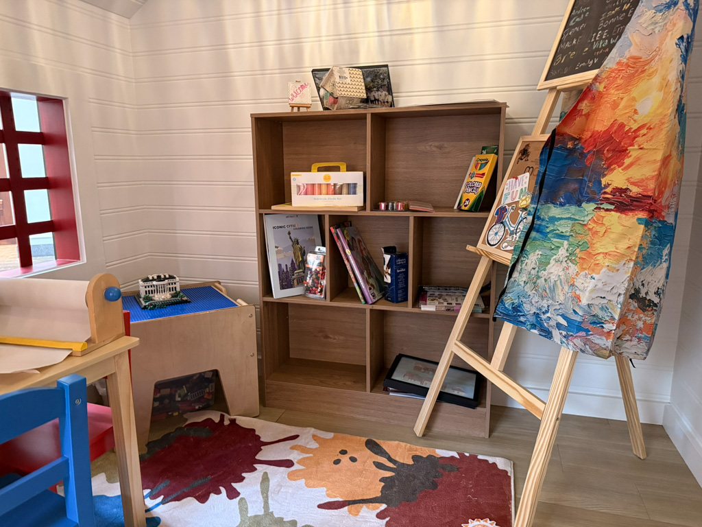 This is an image of the Dillbeck's Art Studio playhouse