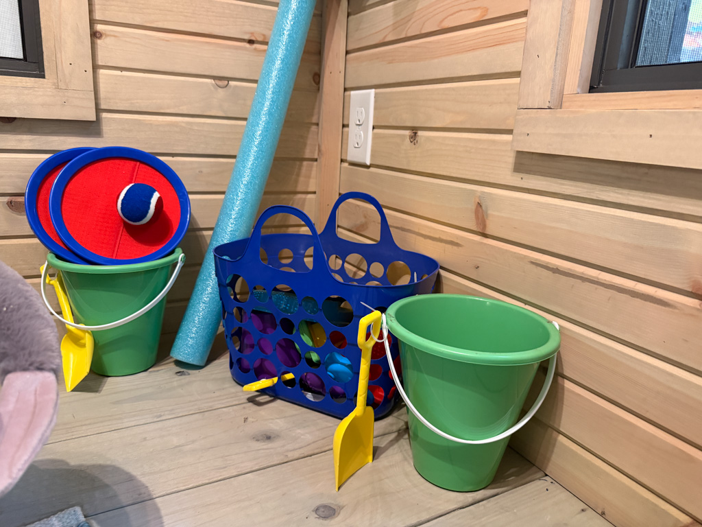 This is an image of the Hawaiian Beachouse playhouse